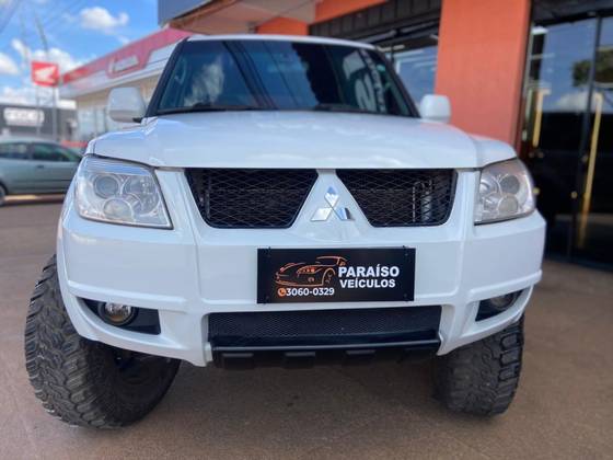 MITSUBISHI PAJERO TR4 2.0 4X2 16V 140CV FLEX 4P AUTOMÁTICO